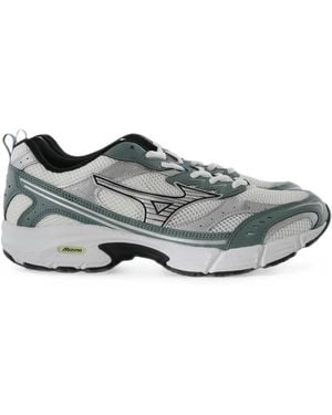 Mizuno Mesh-Panelled Logo-Patch Sneakers - Gray