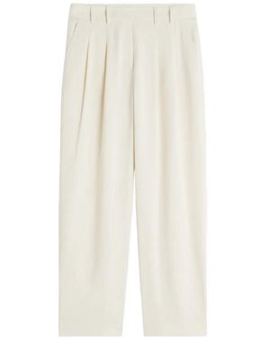 Maison Kitsuné Pantalon Ample À Design Plissé - White