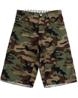 HELLSTAR Camouflage-Print Raw-Edge Shorts - Green
