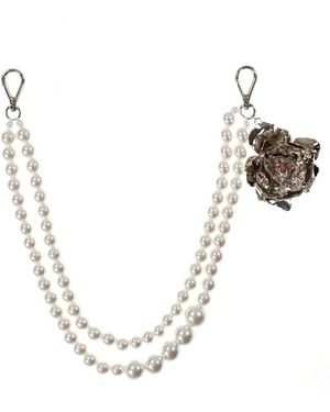YELLOWSWALLOW Rose-Charm Pearl Chain - Metallic