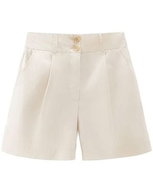 Woolrich Pleated High-Waisted Shorts - White