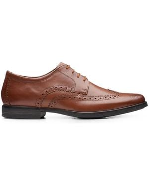 Clarks Howard Wing Brogue Shoes - Brown