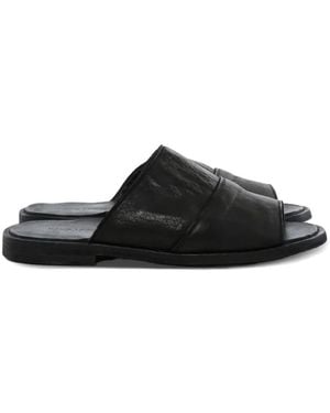 Ziggy Chen Crinkled-Finish Leather Sandals - Black