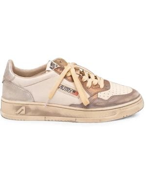 Autry Super Vintage Lace-Up Sneakers - Pink