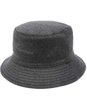 Jacquemus Logo-embroidered Bucket Hat - グレー