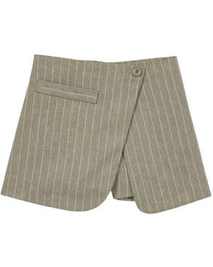 Maje Pantalones Cortos A Rayas Con Botones - Gris