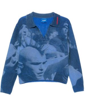 DAGGER Graphic-Print Open-Neck Jumper - Blue