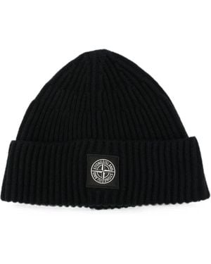 Stone Island Logo-Patch Ribbed-Knit Beanie Hat - Black