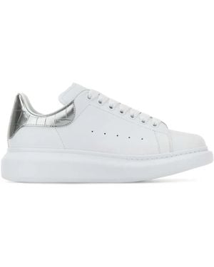 McQueen Crocodile-effect leather sneakers - Blanco