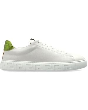 Versace Baskets À Motif Greca - White