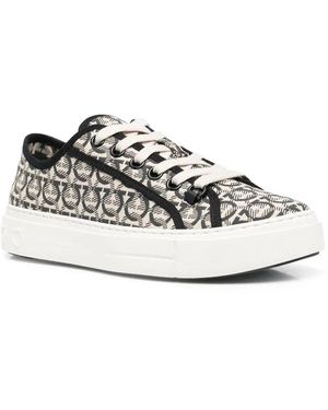 Ferragamo
Men\'s White Cuzco Jacquard Espadrilles Ferragamo Cuzco Jacquard Espadrilles in White for Men | Lyst main image 4