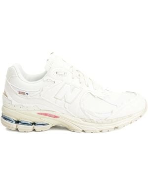 New Balance 2002R Lace-Up Trainers - White