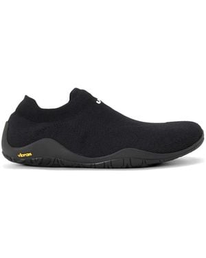 Uyn Dunia Logo-Detail Slip-On Trainers - Black