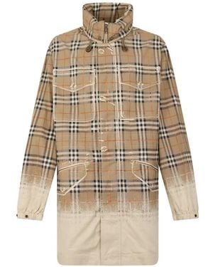 Burberry Parka De Gabardina Con Motivo Gradient Check - Neutro
