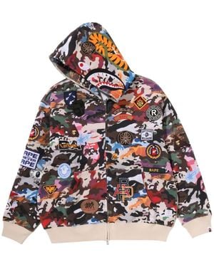 A Bathing Ape Hybrid Camo Multi-Badge Shark Hoodie - Red