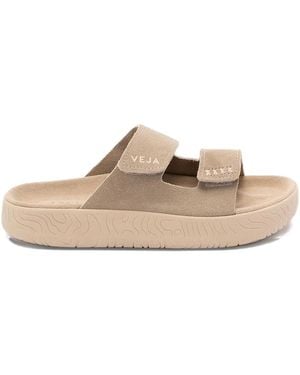 Veja Touch-Strap Platform Sandals - Brown