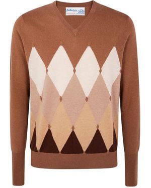 Ballantyne Diamond-pattern V-neck Sweater - ブラウン