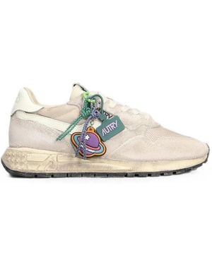 Autry Reelwind Super Vintage Lace-Up Sneakers - White