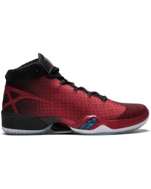 Nike Air 30 Trainers - Red