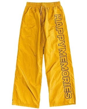 Happy Memories Don't Die Pantaloni Sportivi Con Stampa - Giallo