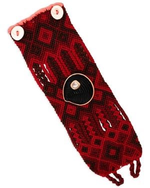 Dezso by Sara Beltran 18K Big Carved Shell Mexican Bracelet - Red