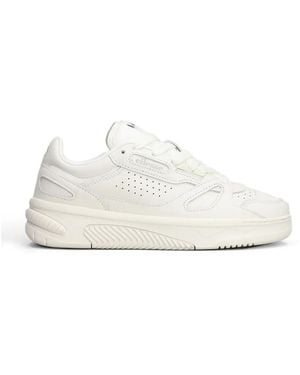 Ellesse Baskets Miles Perforées À Empiècements - White