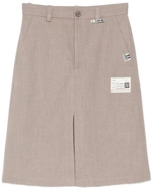 Maison Mihara Yasuhiro Logo-Patch Front-Slit Shorts - Grey