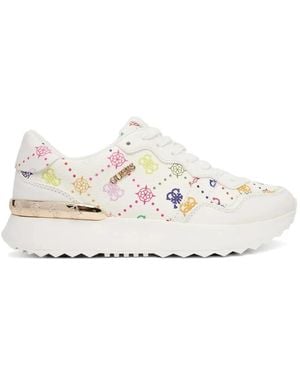 Guess Vinsa Logo-Print Sneakers - White