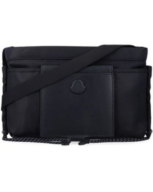 Moncler Kenton Logo-Patch Messenger Bag - Black