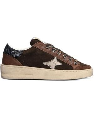 AMA BRAND Sneakers Mit Glitzer-Detail Und Stern-Patch - Braun