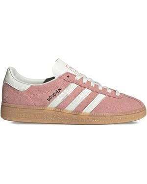 adidas Muenchen Suede Three-Stripe Trainers - Pink