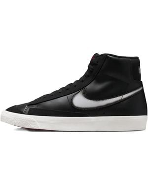 Nike Blazer Mid '77 Vintage Trainers - Black