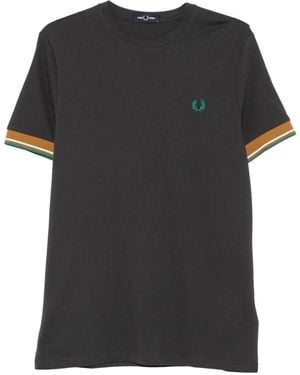 Fred Perry Embroidered-Logo Tipped-Cuff T-Shirt - Black