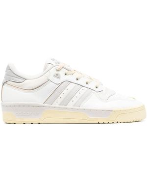 adidas Rivalry Low スニーカー - ホワイト