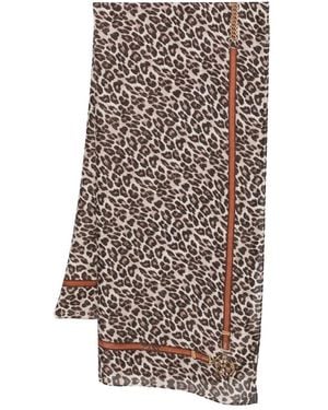 Guess Leopard-print Scarf - ブラウン
