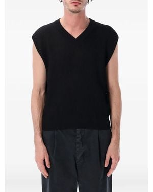 AURALEE Ribbed-Knit V-Neck Vest - Black