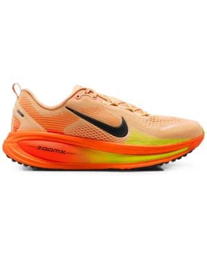 Nike Baskets Vomero 18 - Orange