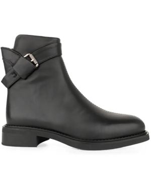 Linda Baumann Buckle-Strap Leather Ankle Boots - Black
