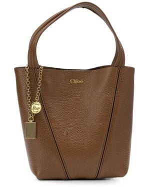 Chloé Spin Logo-Print Grained Leather Tote Bag - Brown