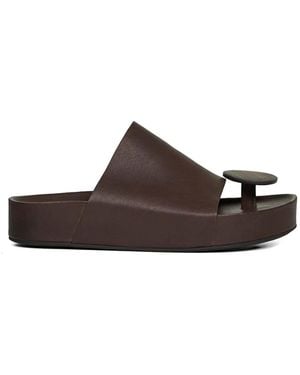 Uma Wang Sandalias De Piel Planas - Marrón