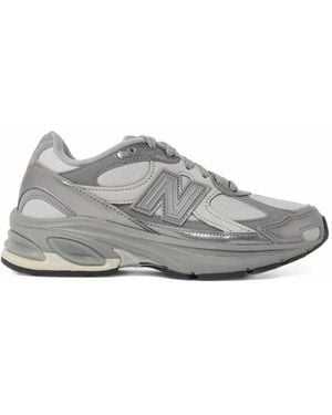 New Balance 2010 Mesh-Panel Sneakers - White