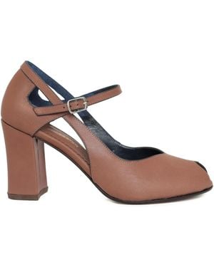 Sarah Chofakian Zapatos de tacón Mary Jane con puntera abierta - Marrón