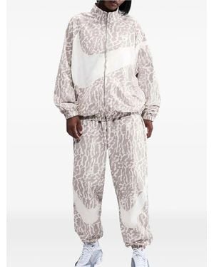 Nike Swoosh-Print Animal-Print Jacket - Wit
