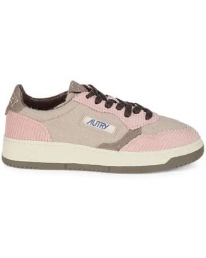 Autry Medalist Sneakers - Pink