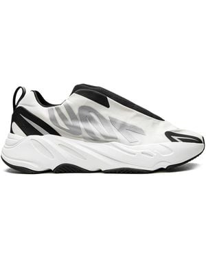 Yeezy Yeezy 700 Mnvn "Laceless Analog" Trainers - White