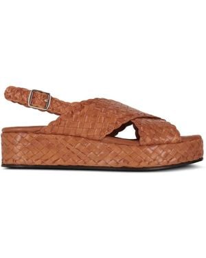 LA ROSE Woven Crossover Platform Sandals - Brown