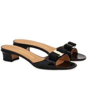 Ferragamo Vara Bow-Detail Sandals - Black