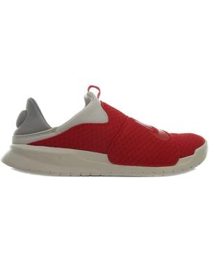 Nike テクスチャード スリッポンスニーカー - レッド