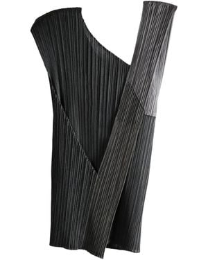 Pleats Please Issey Miyake Pointe Pleated Asymmetric Top - Black
