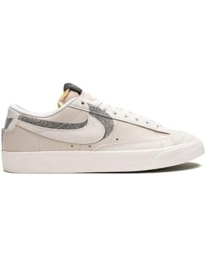Nike Blazer Low "Shadow Halloween" Trainers - White